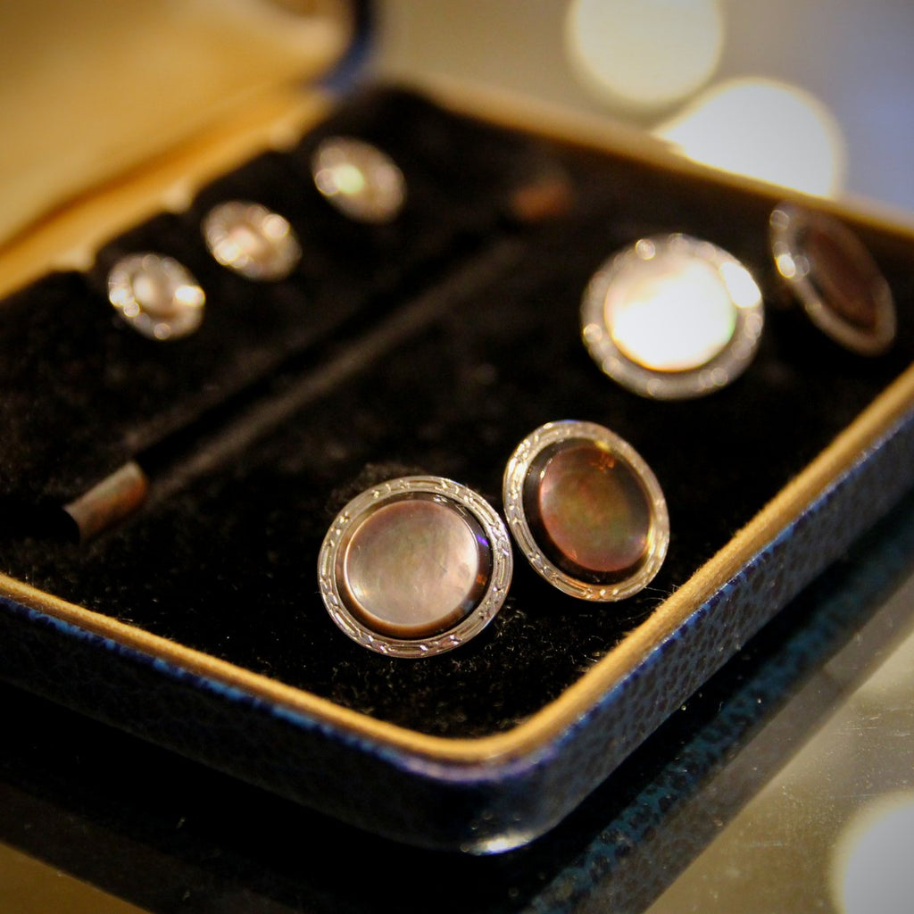 Black Mother-of-Pearl