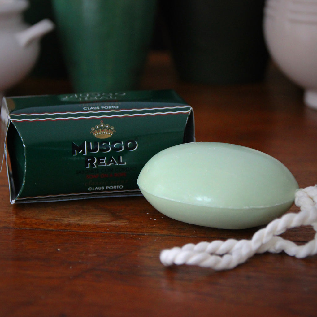 Musgo Real: Soap-on-a-Rope