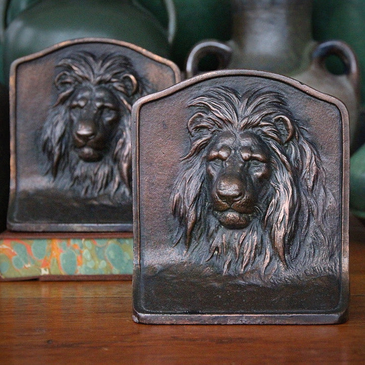 Regal Lion Bookends