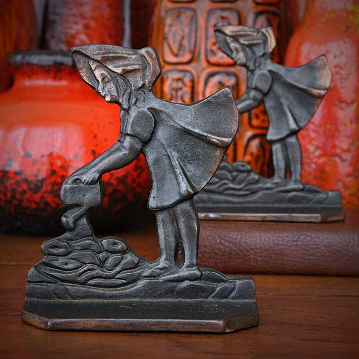 Flower Girl Bookends