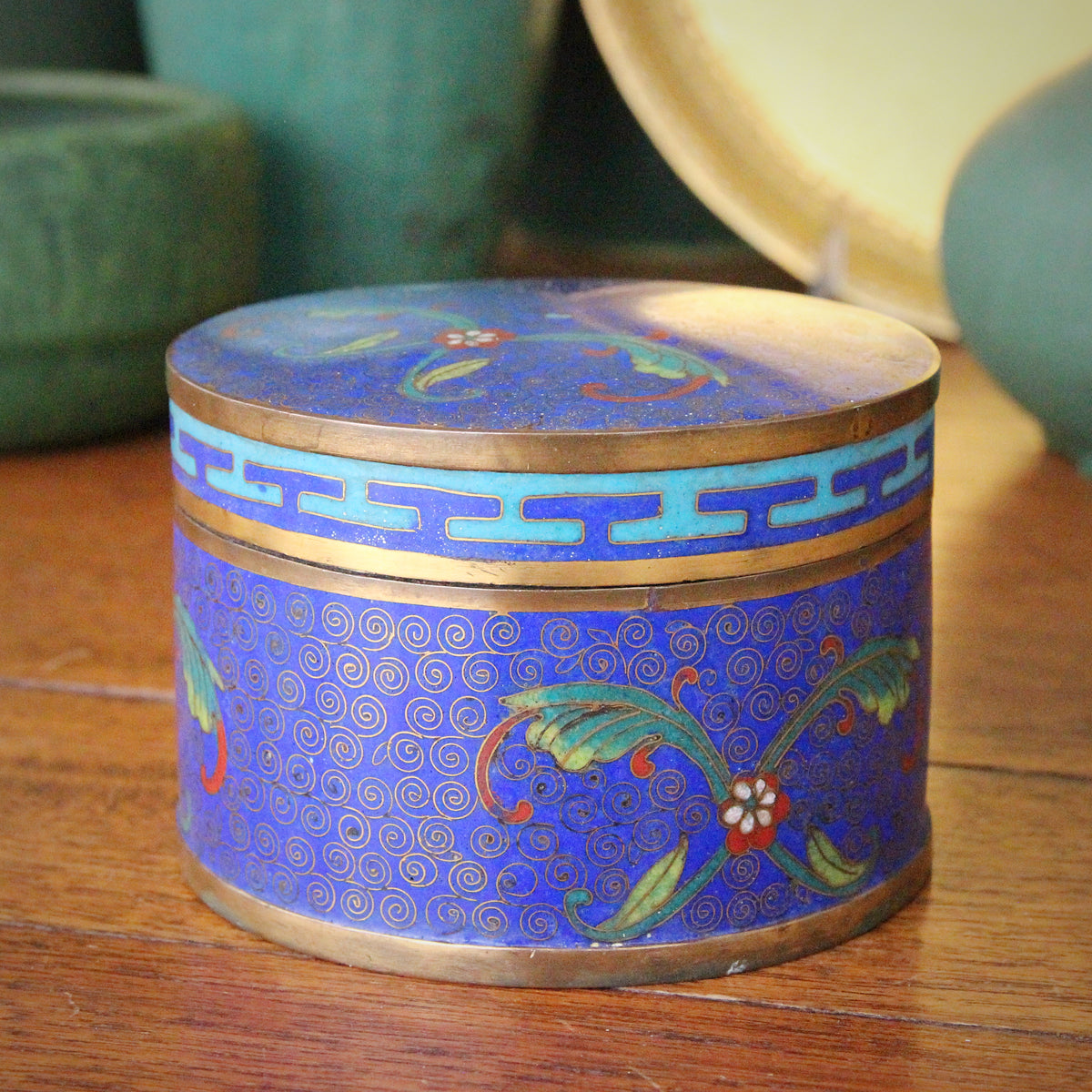 Chinese Coisonné Dresser Box