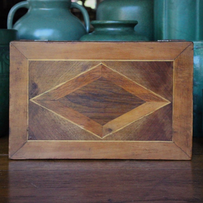 Deco Footed Oak Dresser Box
