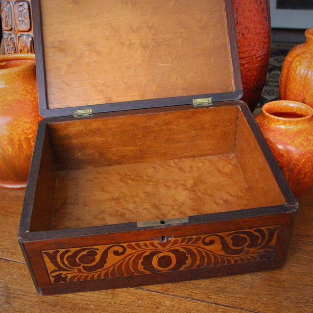 Inlaid Nouveau Dresser Box