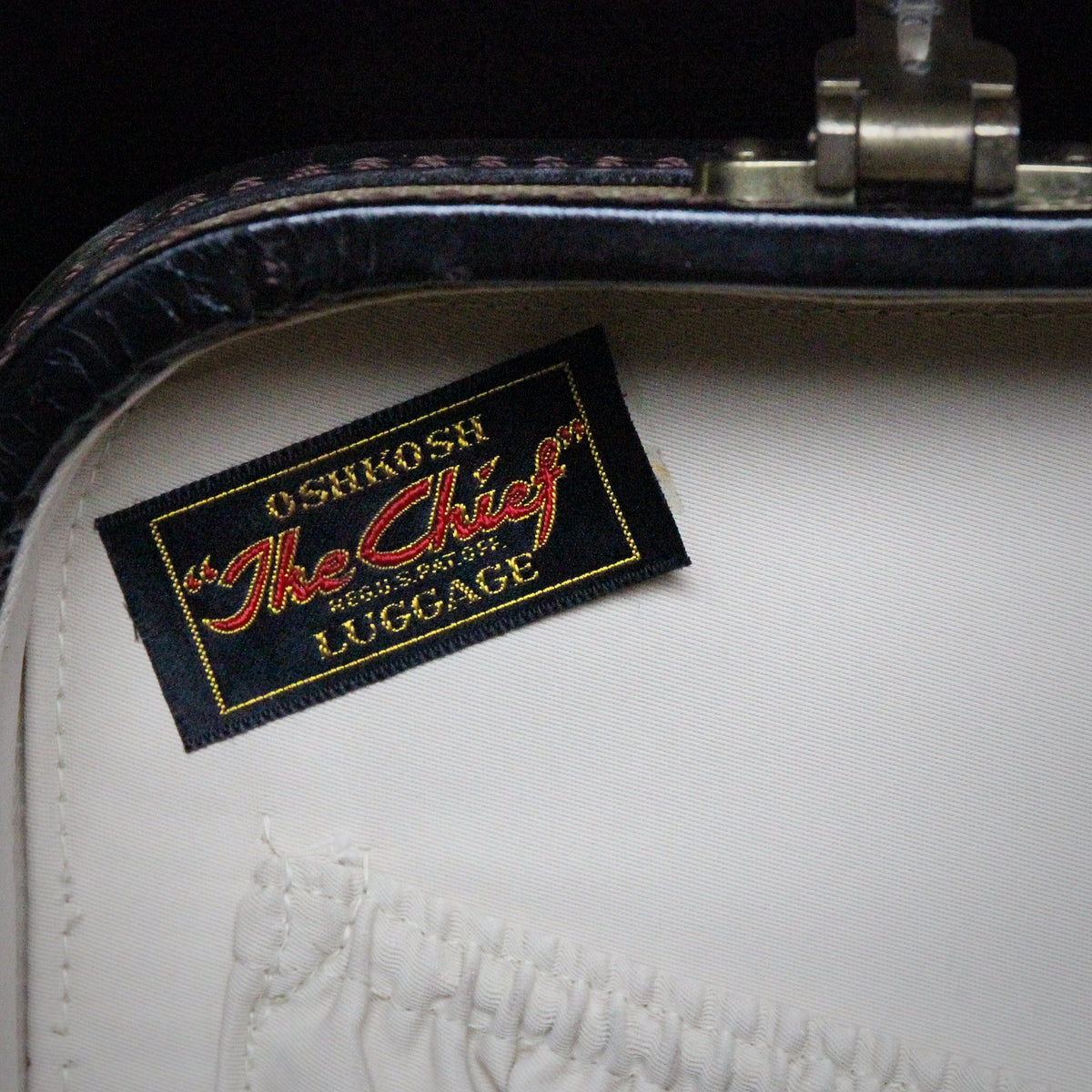 "The Chief" Pullman Suitcase