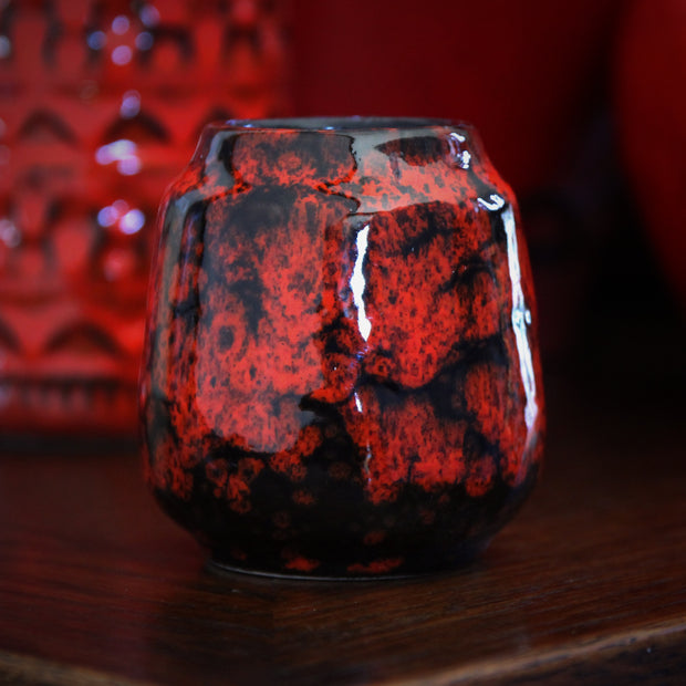 Red & Black Cabinet Pot