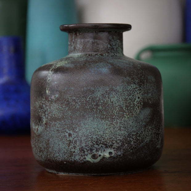 Ruscha Modernist Organic Pot