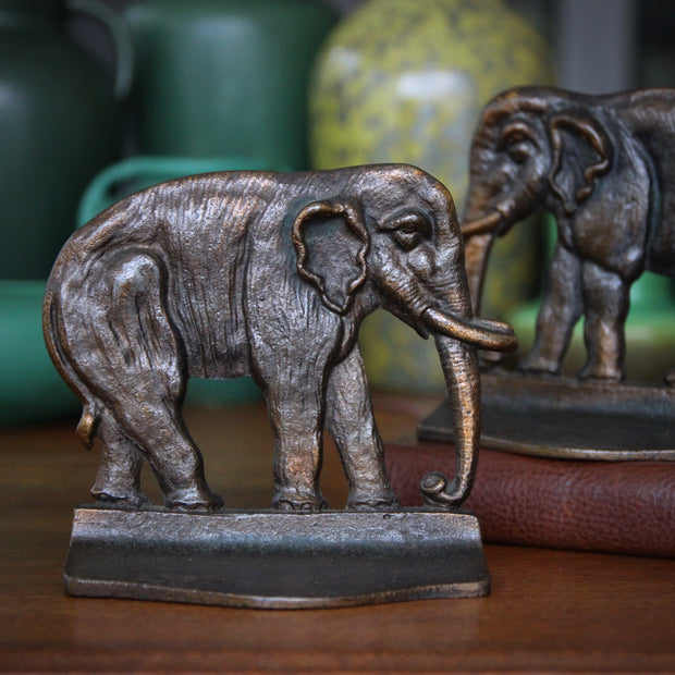 Bronze Elephant Bookends (BACKSTOCK)