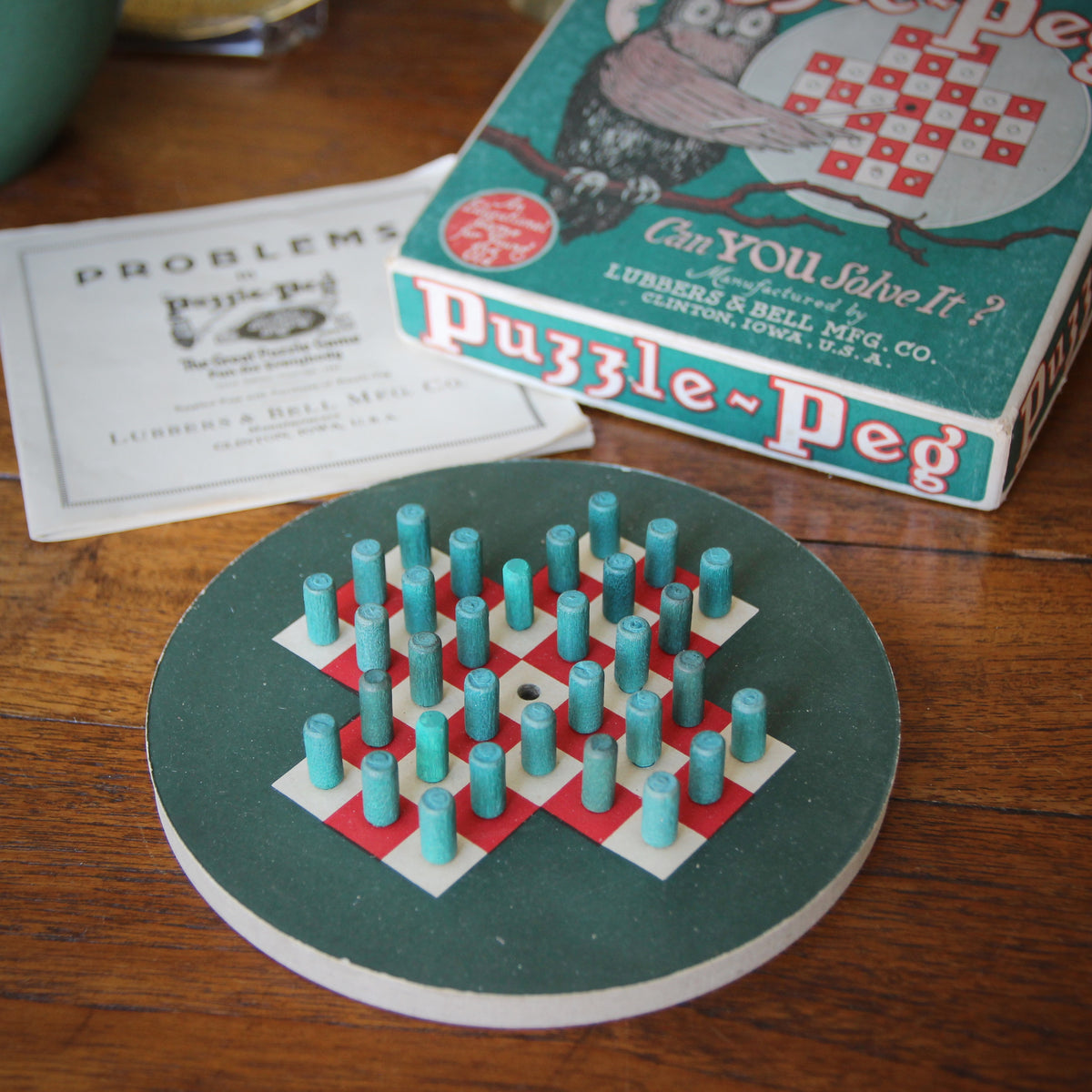 Puzzle-Peg Gameboard