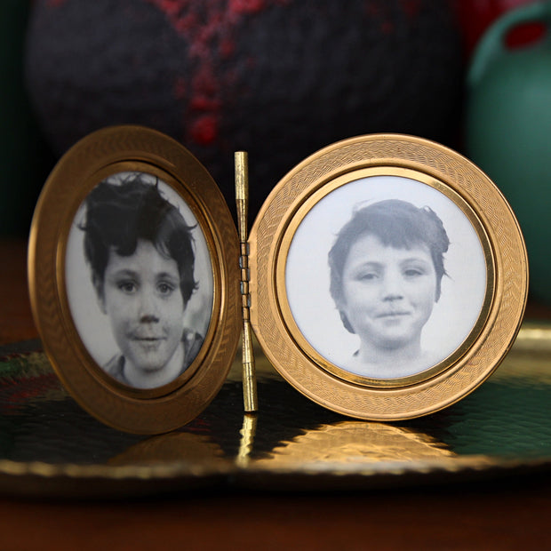 Forties Travel Photo Frame