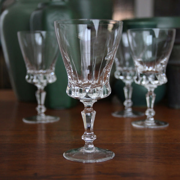 Hand-Cut Fine Crystal Wine Glasses with Faceted, Balustrade Stems (4 ...