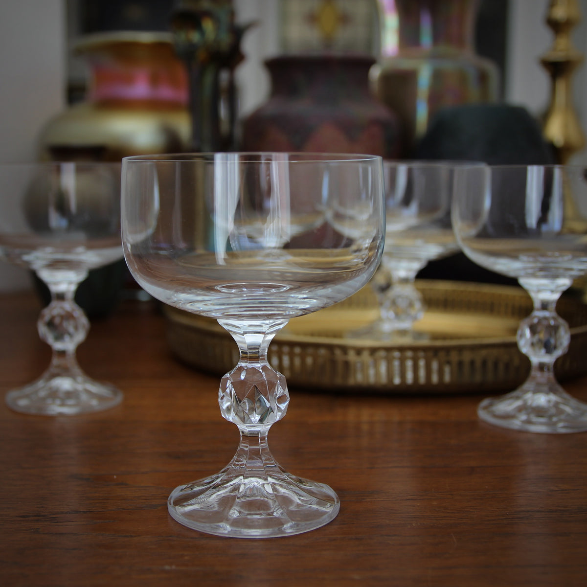 https://leodesignnyc.com/cdn/shop/products/sw12685d-Six-Crystal-Cocktail-or-Champagne-Glasses-with-Faceted-Stems-and-Geodesic-Knuckles_600x@2x.jpg?v=1650132939